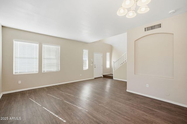 7413 S 40TH Avenue, Phoenix, AZ 85041