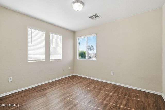 7413 S 40TH Avenue, Phoenix, AZ 85041