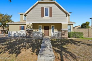 7413 S 40TH Avenue, Phoenix, AZ 85041