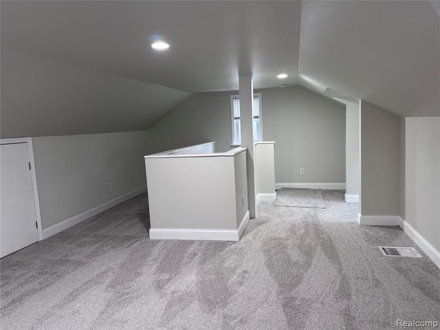 8700 W 7 Mile Road, Detroit, MI 48221