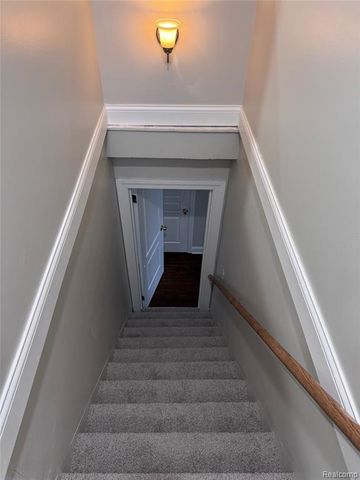 8700 W 7 Mile Road, Detroit, MI 48221