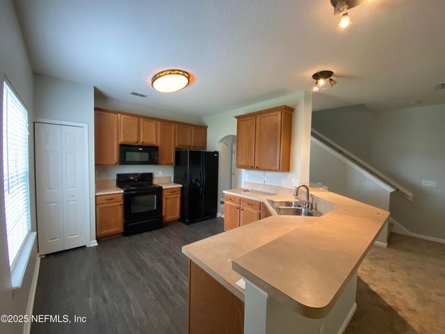 8692 TOWER FALLS Drive, Jacksonville, FL 32244
