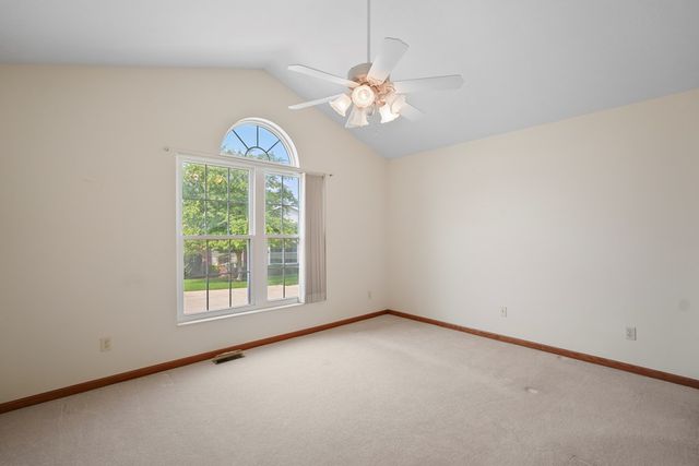 209 Greenbriar Lane, Dalton, OH 44618