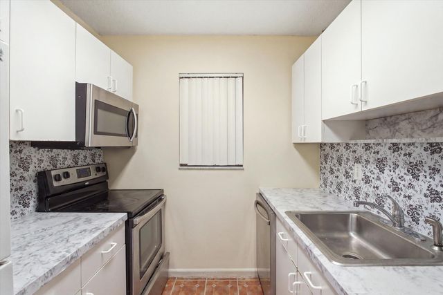 600 SW 2nd Avenue 133d, Boca Raton, FL 33432