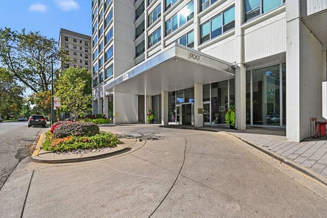 1700 E 56th Street 606, Chicago, IL 60637