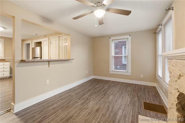 128 Randolph Avenue N, Clarksville, IN 47129