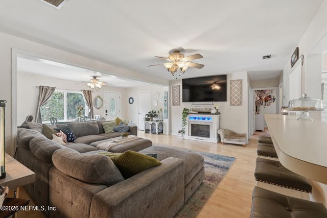 1220 S LAWRENCE Boulevard, Keystone Heights, FL 32656
