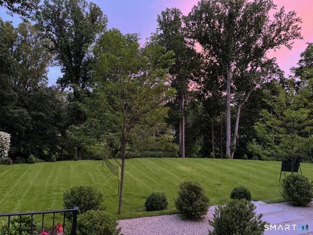 24 Stillman Lane, Greenwich, CT 06831