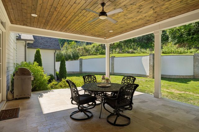 1019 Stockett Dr, Nashville, TN 37221
