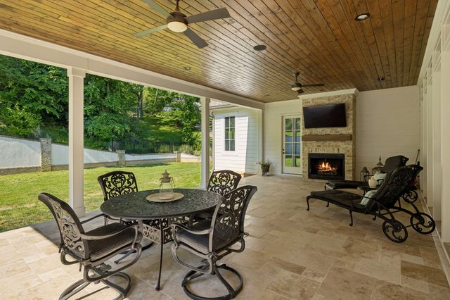 1019 Stockett Dr, Nashville, TN 37221