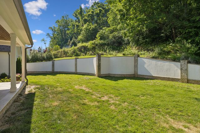 1019 Stockett Dr, Nashville, TN 37221