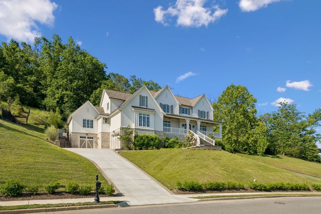 1019 Stockett Dr, Nashville, TN 37221