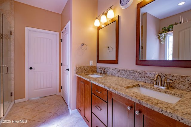 130 Cambridge Lane, West End, NC 27376