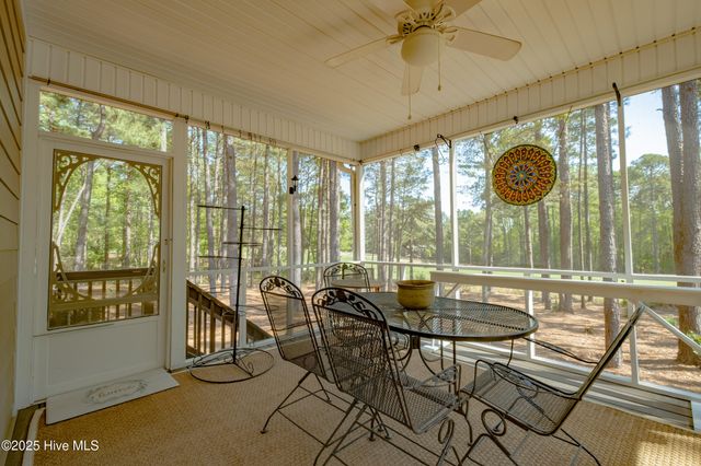 130 Cambridge Lane, West End, NC 27376