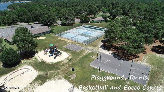 130 Cambridge Lane, West End, NC 27376