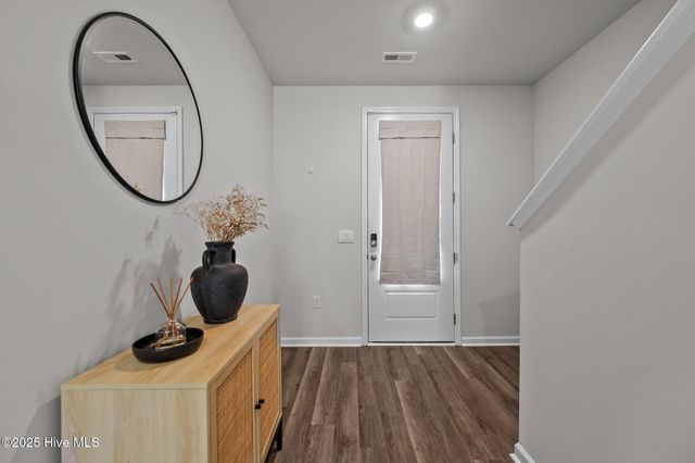 107 Delray Court, Sneads Ferry, NC 28460