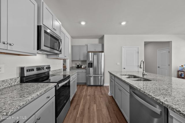 107 Delray Court, Sneads Ferry, NC 28460