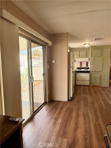 12582 2nd, Yucaipa, CA 92399