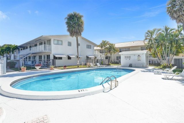 2000 NE 51st Court 205, Fort Lauderdale, FL 33308