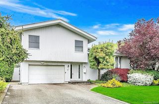 39 Favorite Lane, Jericho, NY 11753