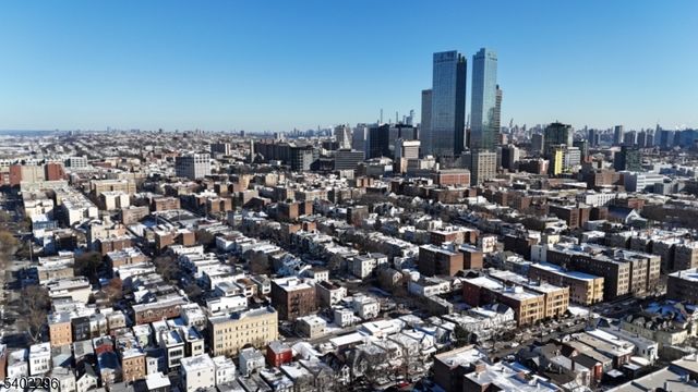 149 Glenwood Avenue, Jersey City, NJ 07306