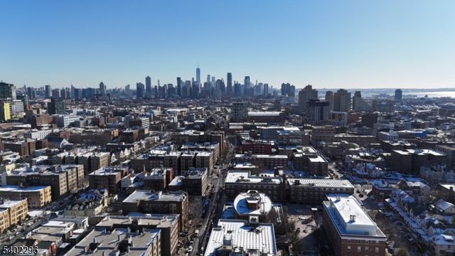 149 Glenwood Avenue, Jersey City, NJ 07306