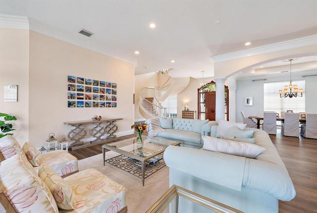 18137 Palm Point Drive, Jupiter, FL 33458