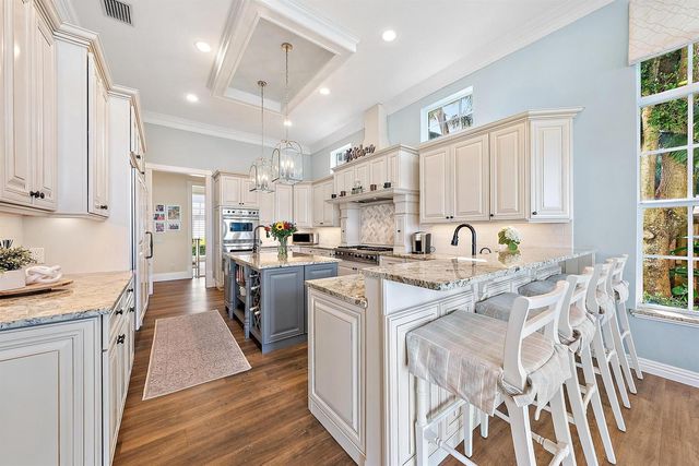 18137 Palm Point Drive, Jupiter, FL 33458
