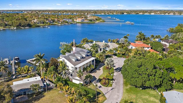 18137 Palm Point Drive, Jupiter, FL 33458