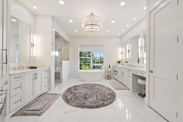 18137 Palm Point Drive, Jupiter, FL 33458