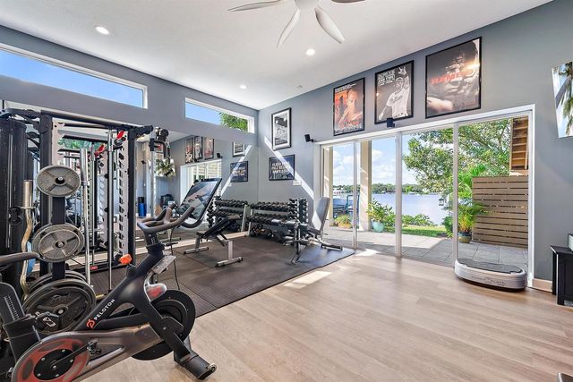 18137 Palm Point Drive, Jupiter, FL 33458