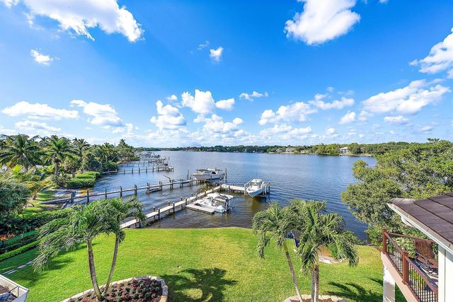 18137 Palm Point Drive, Jupiter, FL 33458