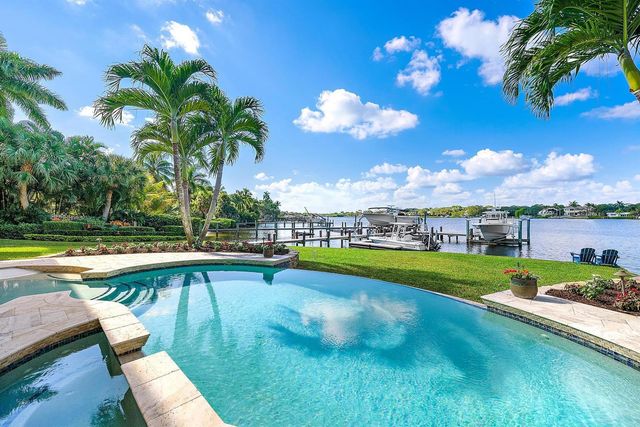 18137 Palm Point Drive, Jupiter, FL 33458