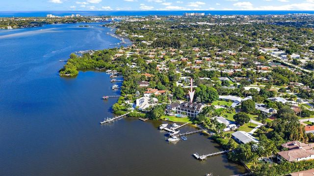 18137 Palm Point Drive, Jupiter, FL 33458