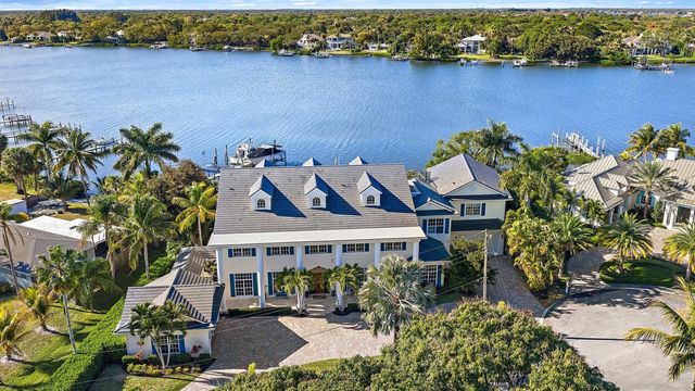 18137 Palm Point Drive, Jupiter, FL 33458