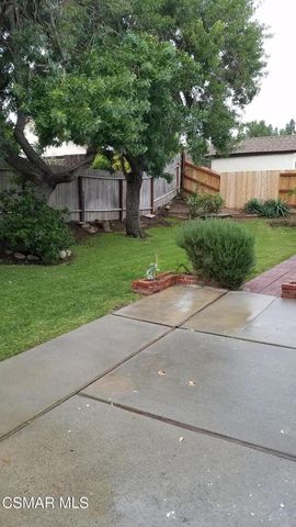 909 Oakmound Avenue, Newbury Park, CA 91320