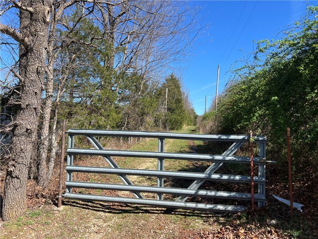 380 Madison 6518, Huntsville, AR 72740