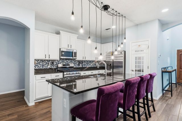 512 Twilight Vista Lane SW, Albuquerque, NM 87105