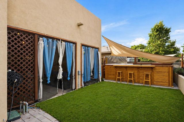 512 Twilight Vista Lane SW, Albuquerque, NM 87105