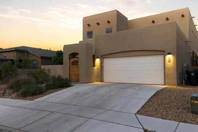 512 Twilight Vista Lane SW, Albuquerque, NM 87105