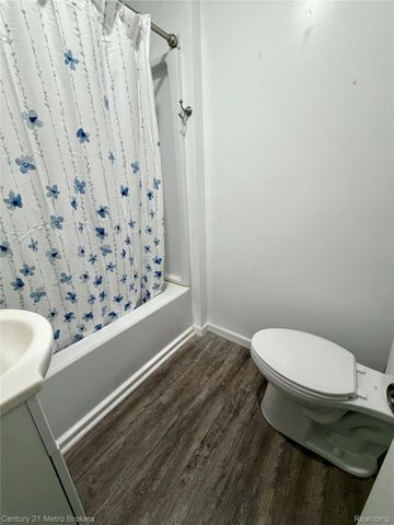 2734 Brown Street, Flint, MI 48503