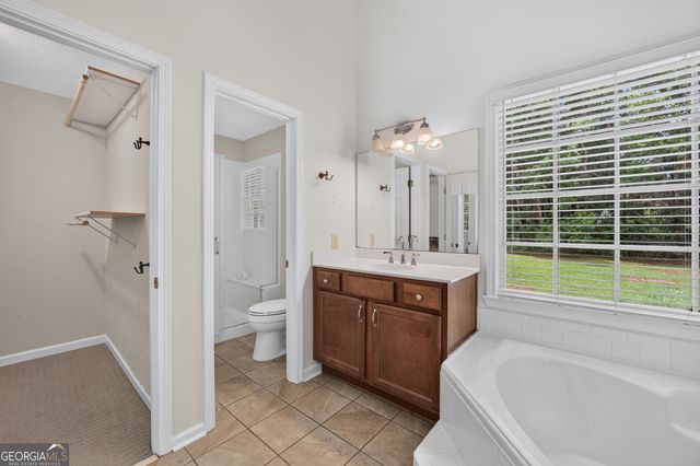 155 Noble Forest Drive, Fayetteville, GA 30215