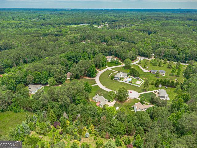 155 Noble Forest Drive, Fayetteville, GA 30215