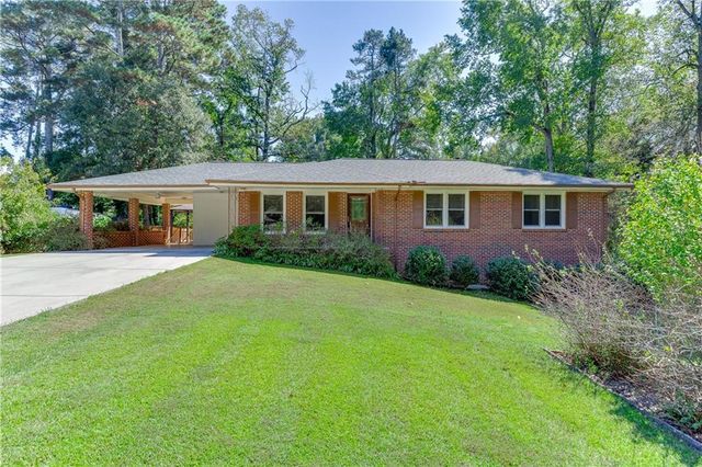 398 Lockridge Lane, Lawrenceville, GA 30046