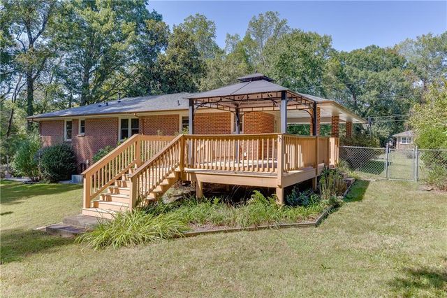 398 Lockridge Lane, Lawrenceville, GA 30046