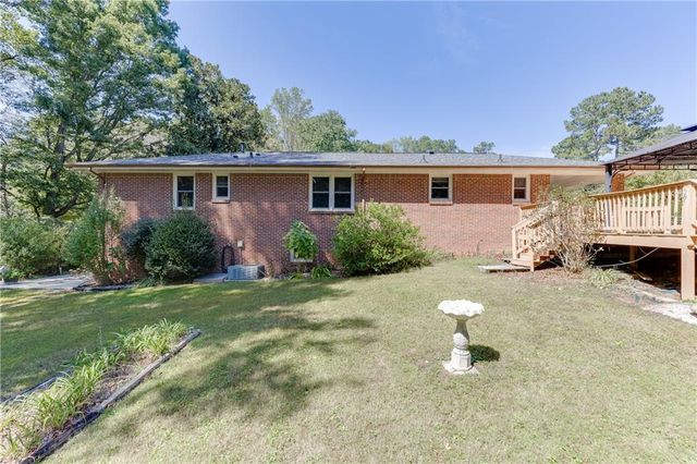 398 Lockridge Lane, Lawrenceville, GA 30046