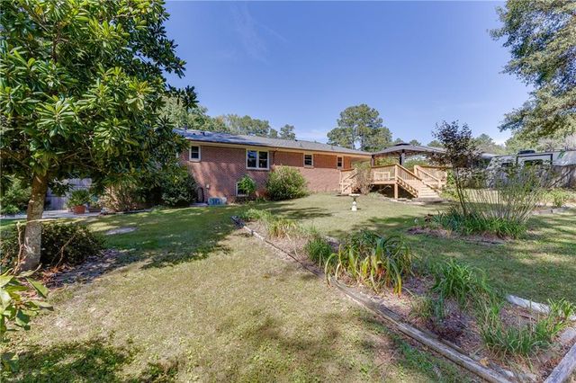 398 Lockridge Lane, Lawrenceville, GA 30046