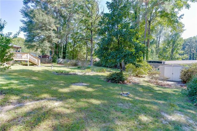398 Lockridge Lane, Lawrenceville, GA 30046