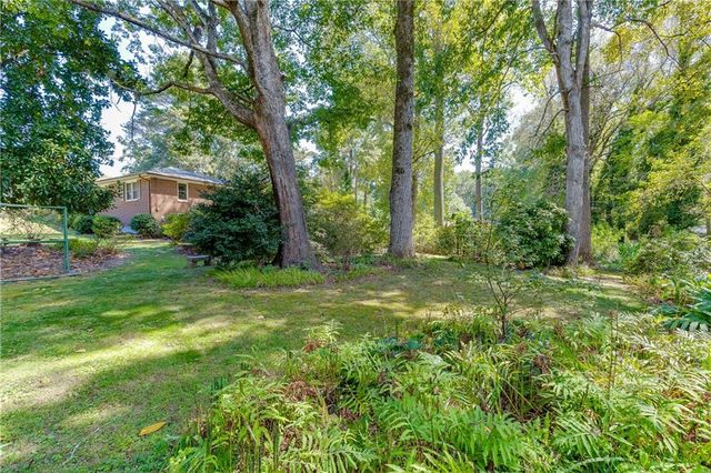 398 Lockridge Lane, Lawrenceville, GA 30046