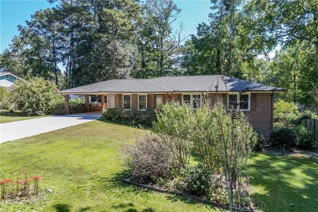 398 Lockridge Lane, Lawrenceville, GA 30046